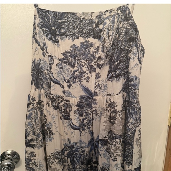 Elegant H & M midi Summer Dress Gorgeous pattern + quality looks designer L - Picture 4 of 7